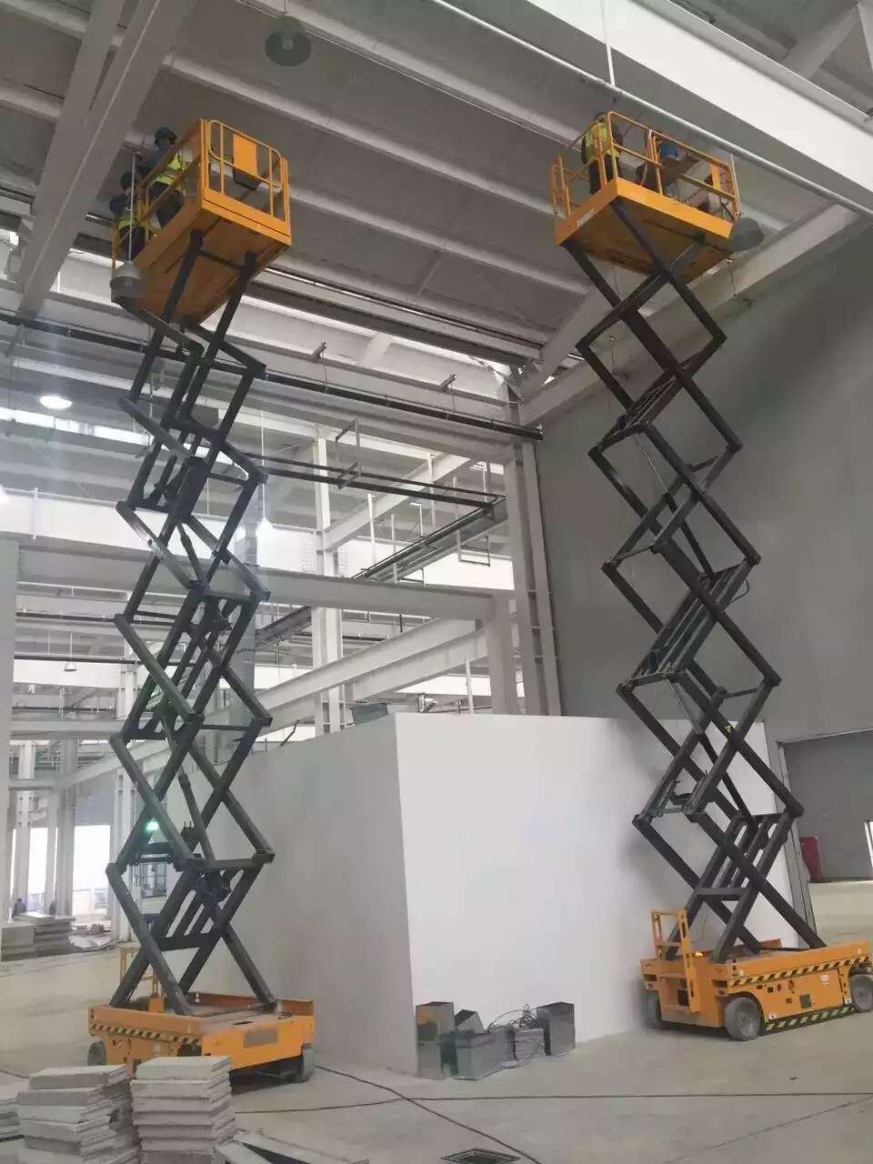 溫江區(qū)移動式升降機(jī)、溫江區(qū)移動式升降機(jī)價格廠家